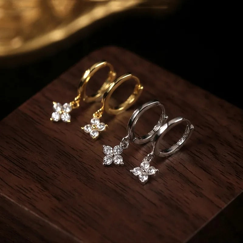 Pendiente de circonita en plata de ley (plata de ley 925)